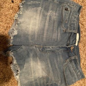 NEVER WORN jean shorts